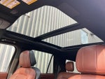 2025 Navigator L Thumbnail 12