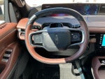 2025 Navigator L Thumbnail 14