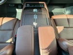 2025 Navigator L Thumbnail 19