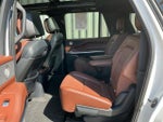2025 Navigator L Thumbnail 20
