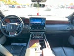 2023 Navigator L Thumbnail 14