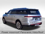 2023 Navigator L Thumbnail 8