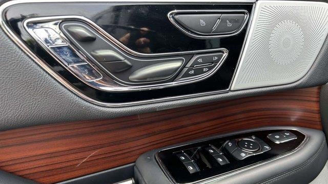 2023 Lincoln Navigator L Reserve
