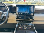 2023 Navigator L Thumbnail 24
