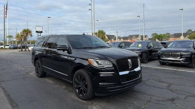 Preowned 2023 Lincoln Navigator L Reserve for Sale