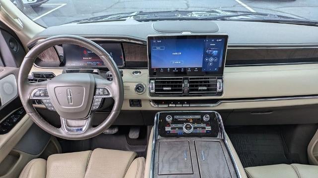 2023 Lincoln Navigator L Reserve