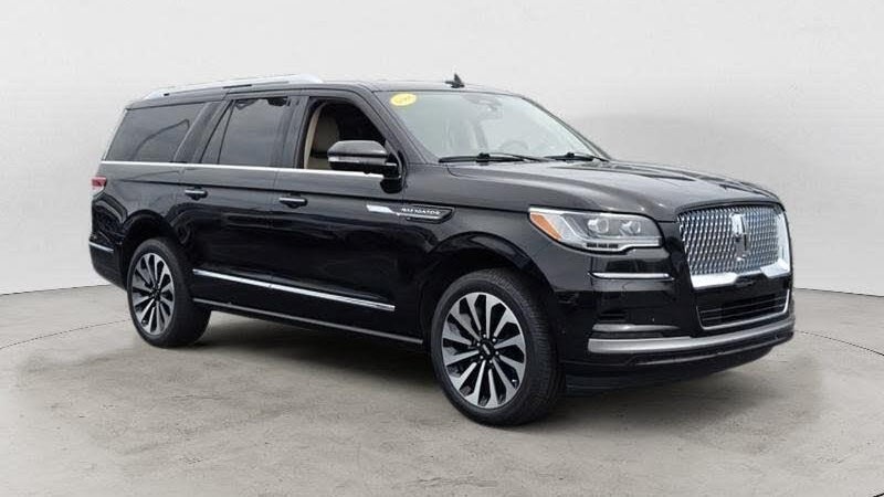 Preowned 2024 Lincoln Navigator L Reserve for Sale