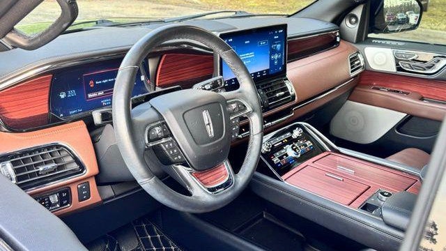 2024 Lincoln Navigator L Reserve