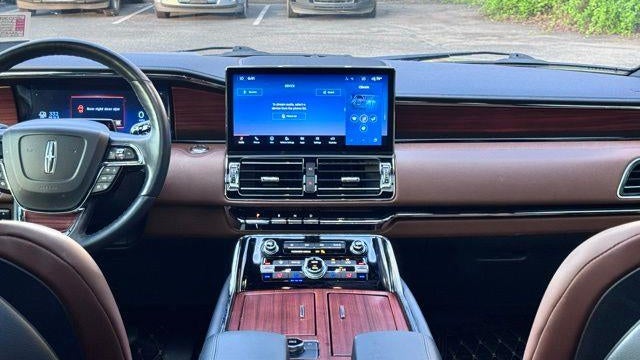 2024 Lincoln Navigator L Reserve