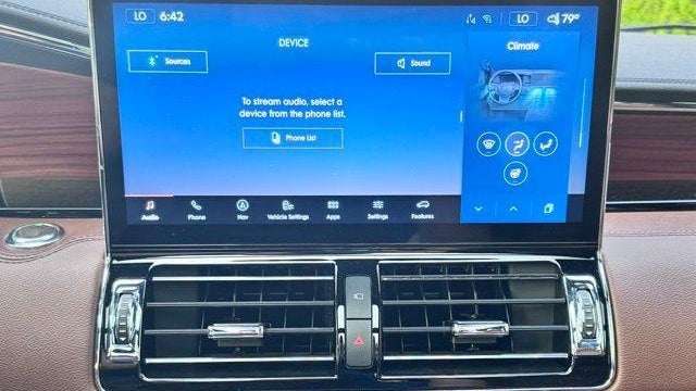 2024 Lincoln Navigator L Reserve