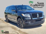 2024 Navigator L Thumbnail 1