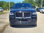 2024 Navigator L Thumbnail 2
