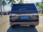 2024 Navigator L Thumbnail 5