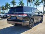 2024 Navigator L Thumbnail 6
