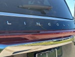2024 Navigator L Thumbnail 11