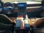 2024 Navigator L Thumbnail 20