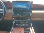 2024 Navigator L Thumbnail 22