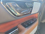 2024 Navigator L Thumbnail 24