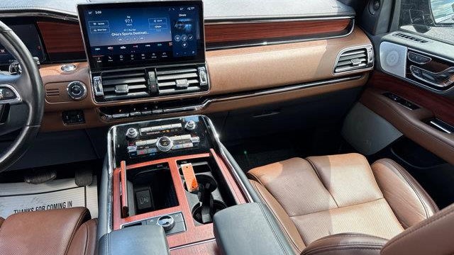 2024 Lincoln Navigator L Reserve