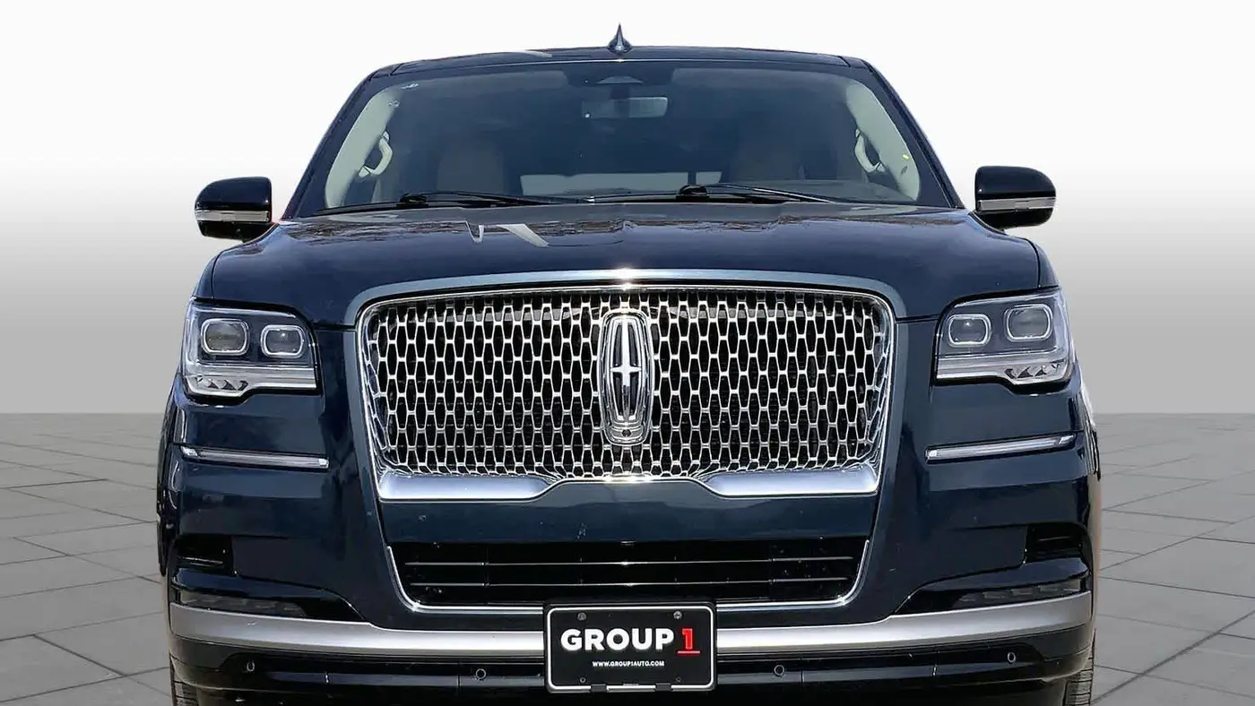 2024 Lincoln Navigator L Reserve