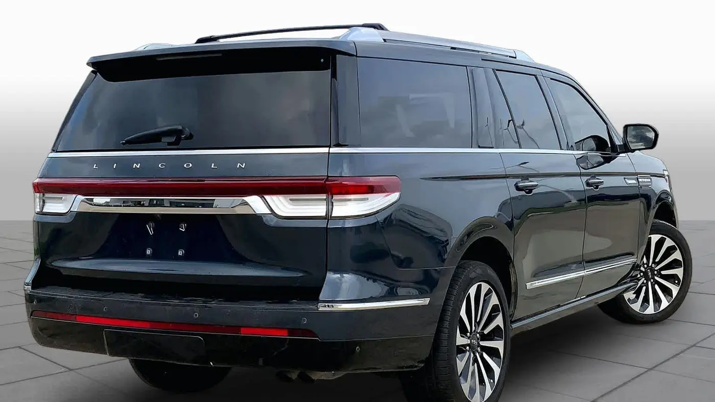 2024 Lincoln Navigator L Reserve
