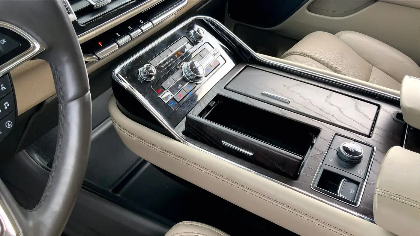 2024 Lincoln Navigator L Reserve