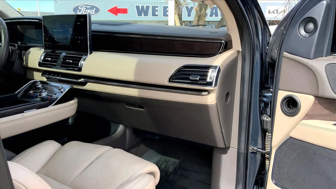 2024 Lincoln Navigator L Reserve