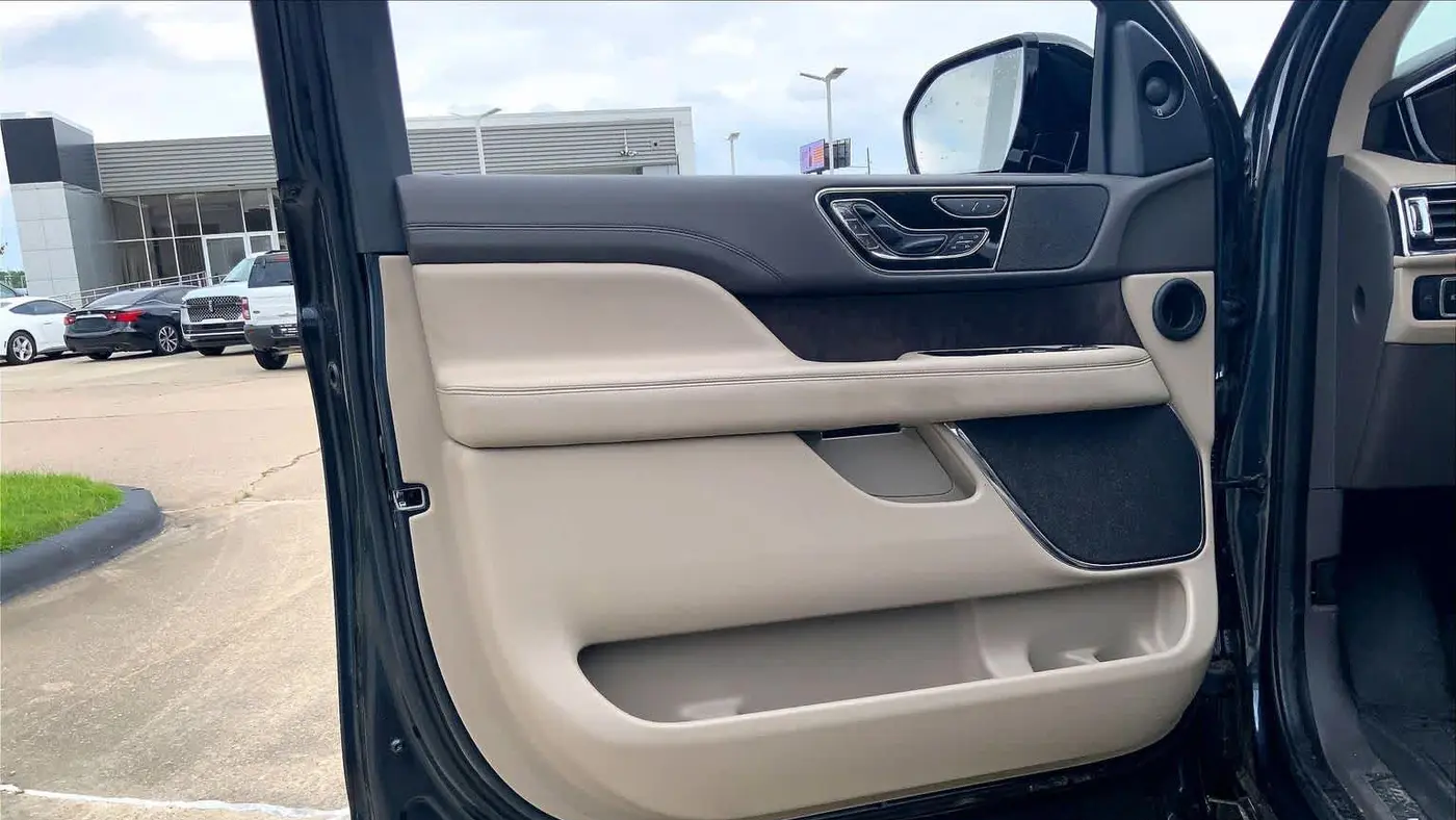 2024 Lincoln Navigator L Reserve