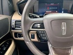 2024 Navigator L Thumbnail 33