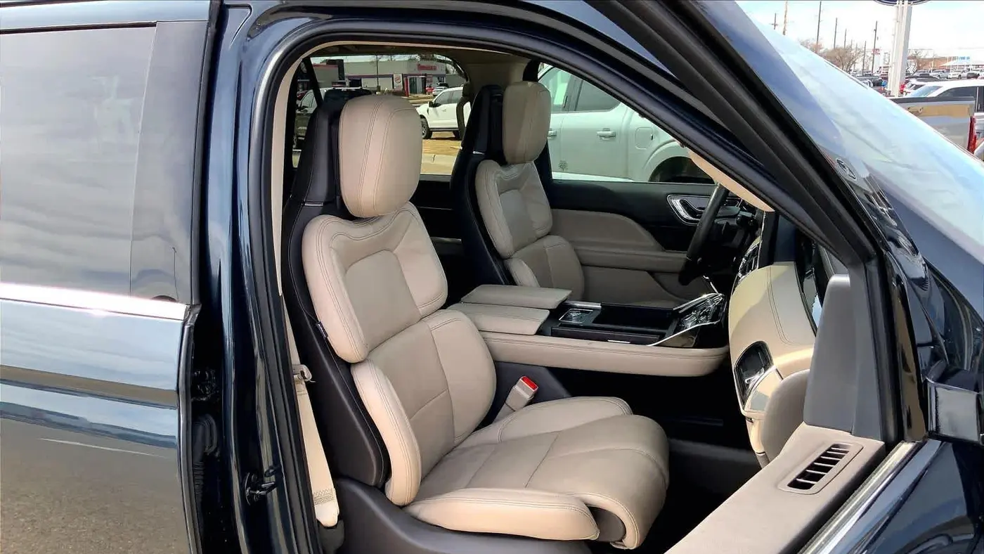 2024 Lincoln Navigator L Reserve