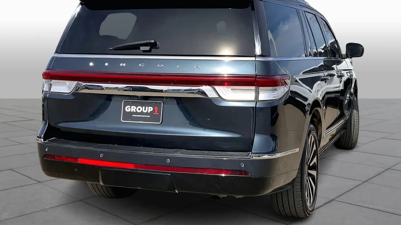2024 Lincoln Navigator L Reserve