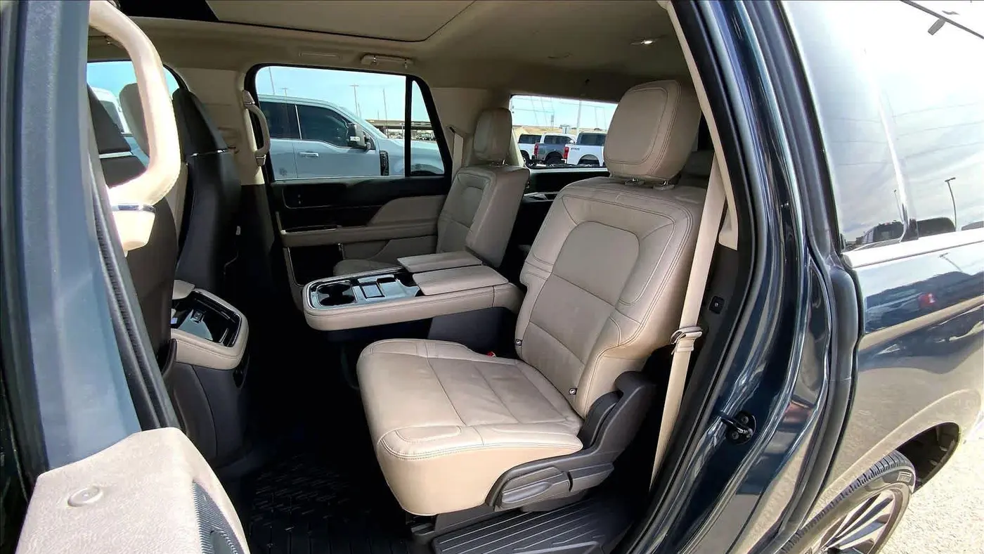 2024 Lincoln Navigator L Reserve