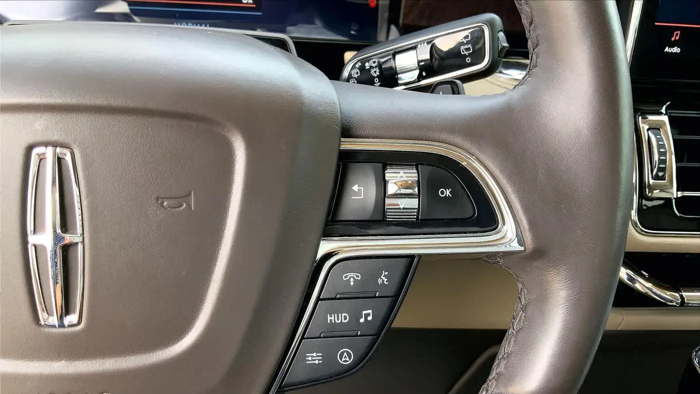 2024 Lincoln Navigator L Reserve