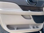 2024 Navigator L Thumbnail 12