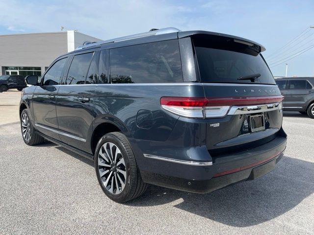 2024 Lincoln Navigator - $51,995