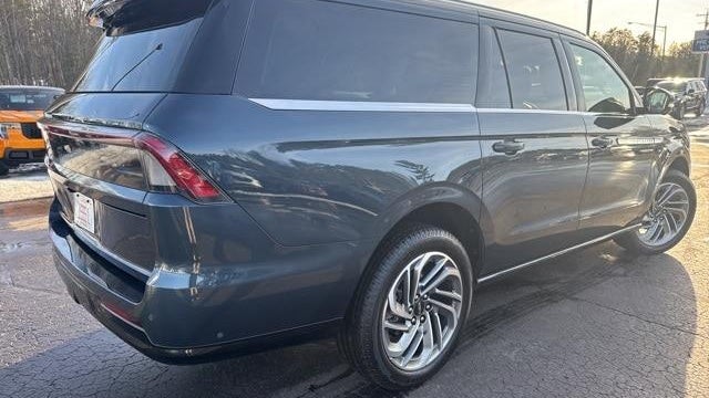 2025 Lincoln Navigator L Reserve