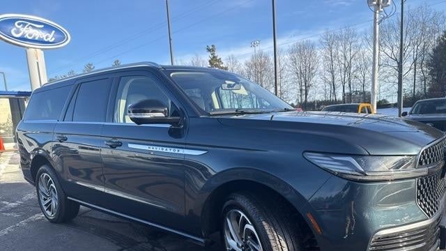 2025 Lincoln Navigator L Reserve