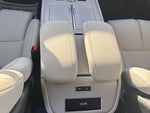 2025 Navigator L Thumbnail 12