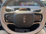 2025 Navigator L Thumbnail 21