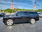 2025 Navigator L Thumbnail 4