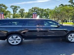 2025 Navigator L Thumbnail 8