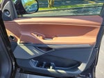 2025 Navigator L Thumbnail 12