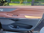 2025 Navigator L Thumbnail 15