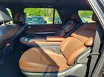 2025 Navigator L Thumbnail 18