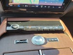 2025 Navigator L Thumbnail 32