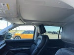 2025 Navigator L Thumbnail 10
