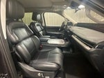 2025 Navigator L Thumbnail 14