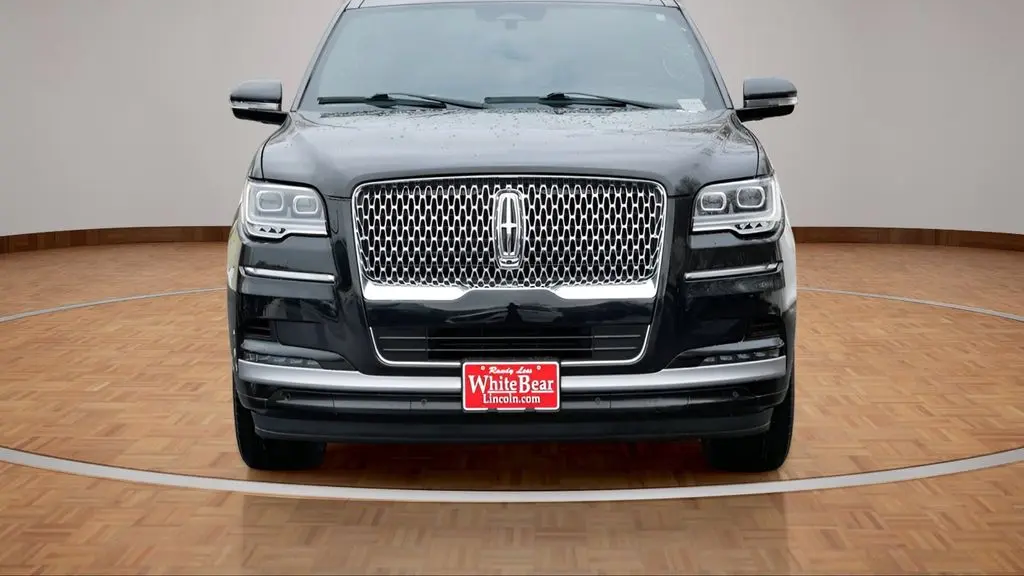 2023 Lincoln Navigator L Reserve