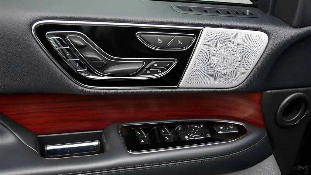 2023 Lincoln Navigator L Reserve