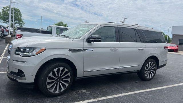 Preowned 2023 Lincoln Navigator L Reserve for Sale